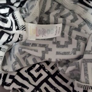 LuLaRoe Monochrome Geometric Top